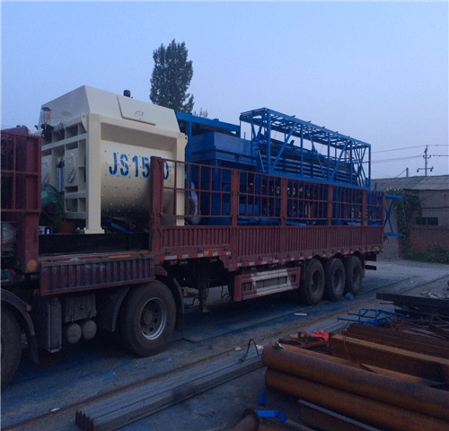 混凝土攪拌機(jī)工作前需要做好哪些準(zhǔn)備工作？